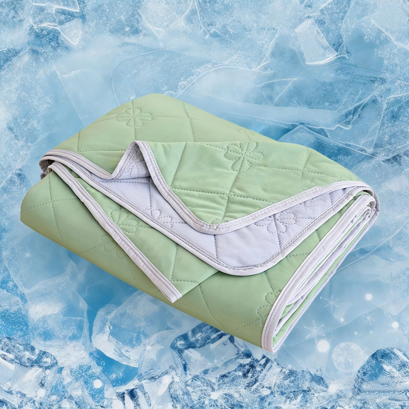 Reversible Cooling Blanket for Summer, Cool Touch Comforter for Camping Mats, Pets ,Quick Drying, Fruit Green, 150cm x 100cm