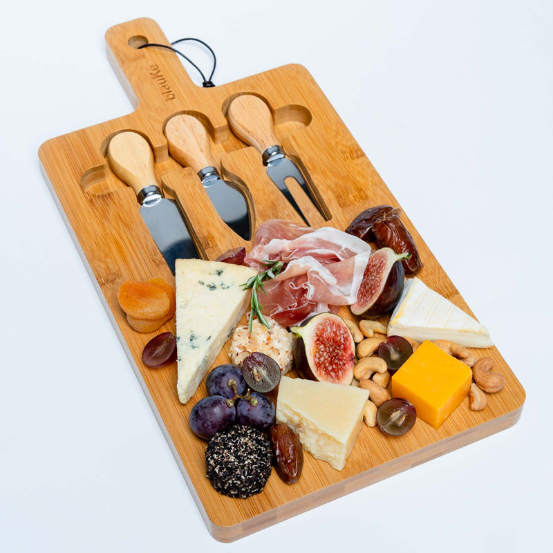 Ensemble de planche à fromage et couteaux en bambou - planche de charcuterie 12 x 8 pouces avec rangement pour couverts magnétique - plateau de service en bois avec poignée