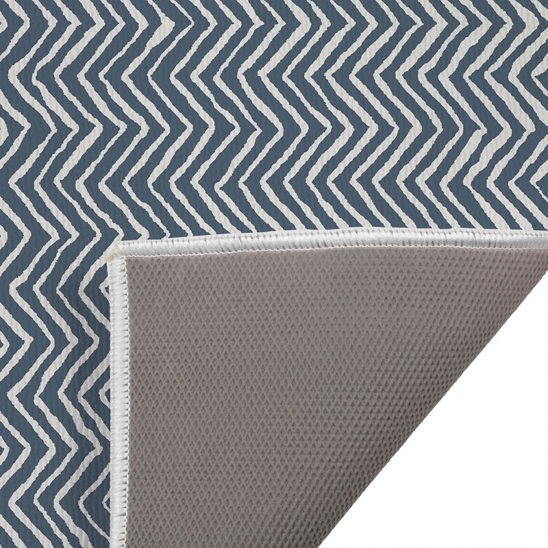 Chevron Snug Outdoor Doormat, 17" W x 24" L, Blue