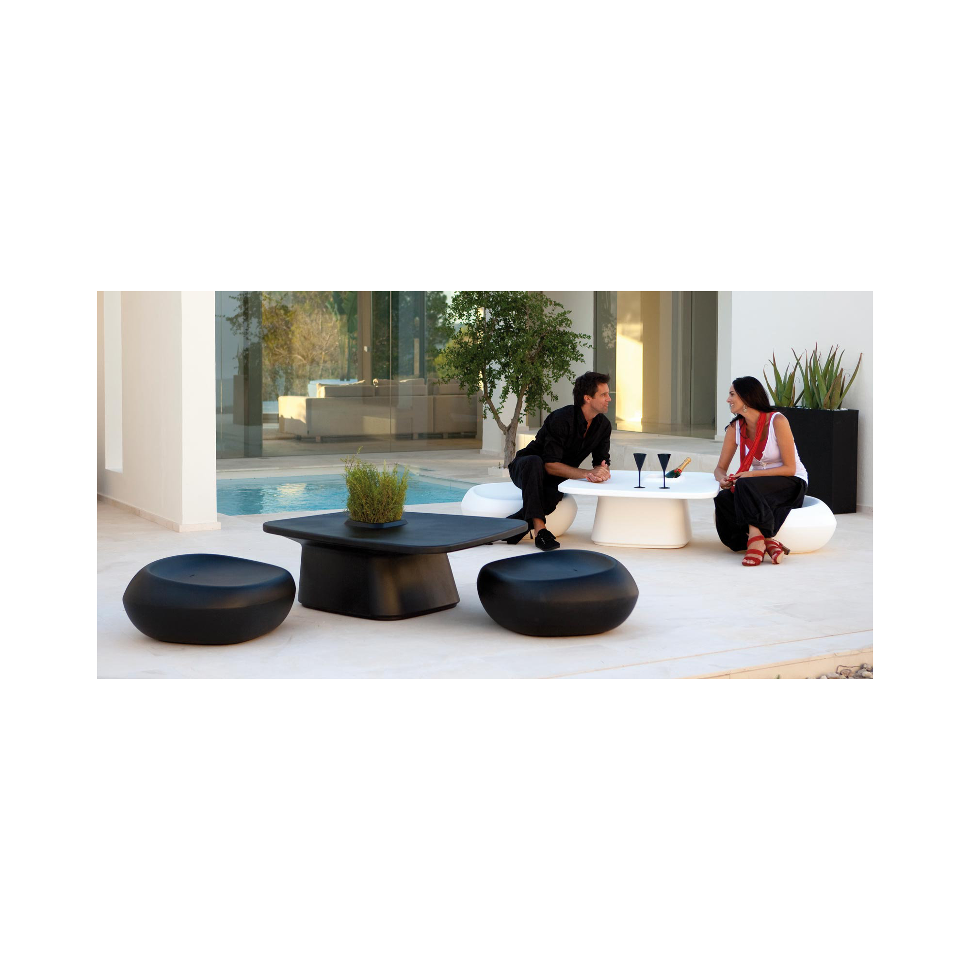 Noma Outdoor Ottoman, White