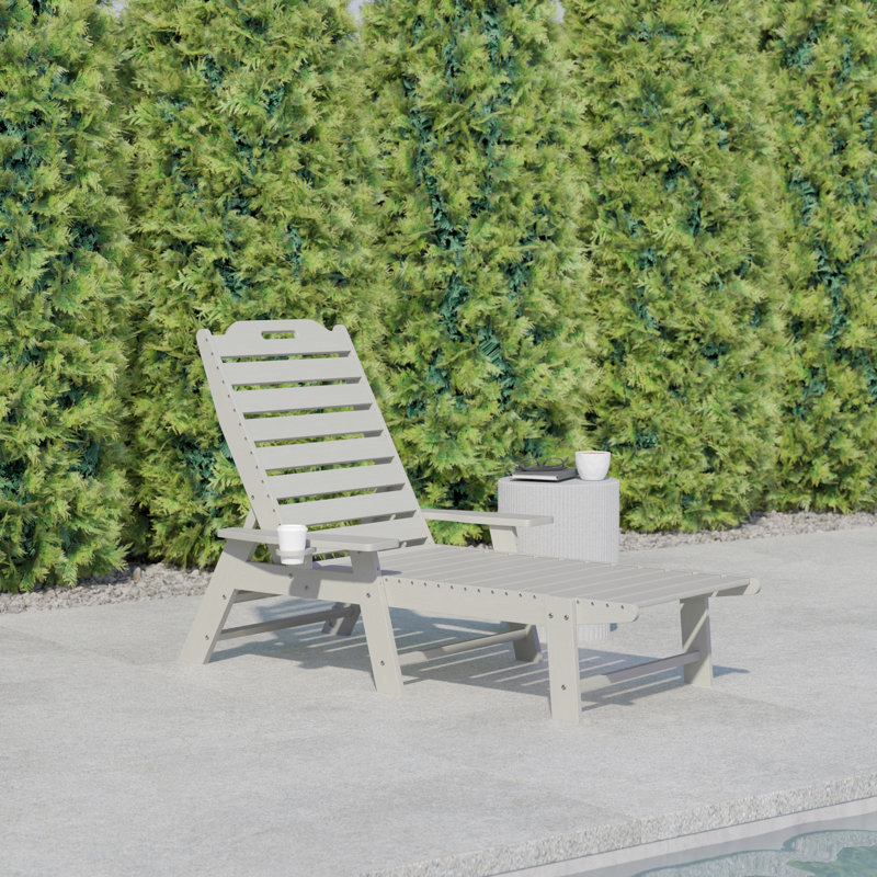 Chaise longue d'extérieur réglable de qualité commerciale avec porte-gobelet Ayleah, Blanc, 1