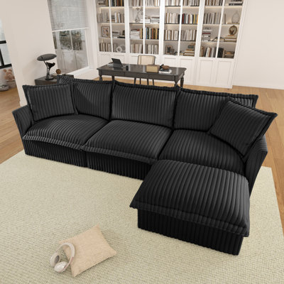 Grand canapé moderne et confortable