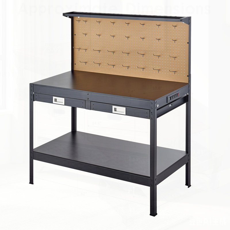 Établi robuste en bois franc avec panneau perforé, capacité de 242,5 lb, 4 prises de courant, 2 ports USB et 30 crochets pour une efficacité d'atelier ultime