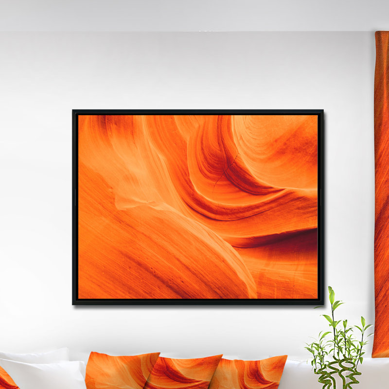 «Orange Upper Antelope Canyon», impression, H 30 po x l 40 po x P 1,5 po, Toile avec cadre flottant