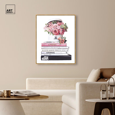 «Doll Memories» - Roses sur livres, art moderne par Art Remedy