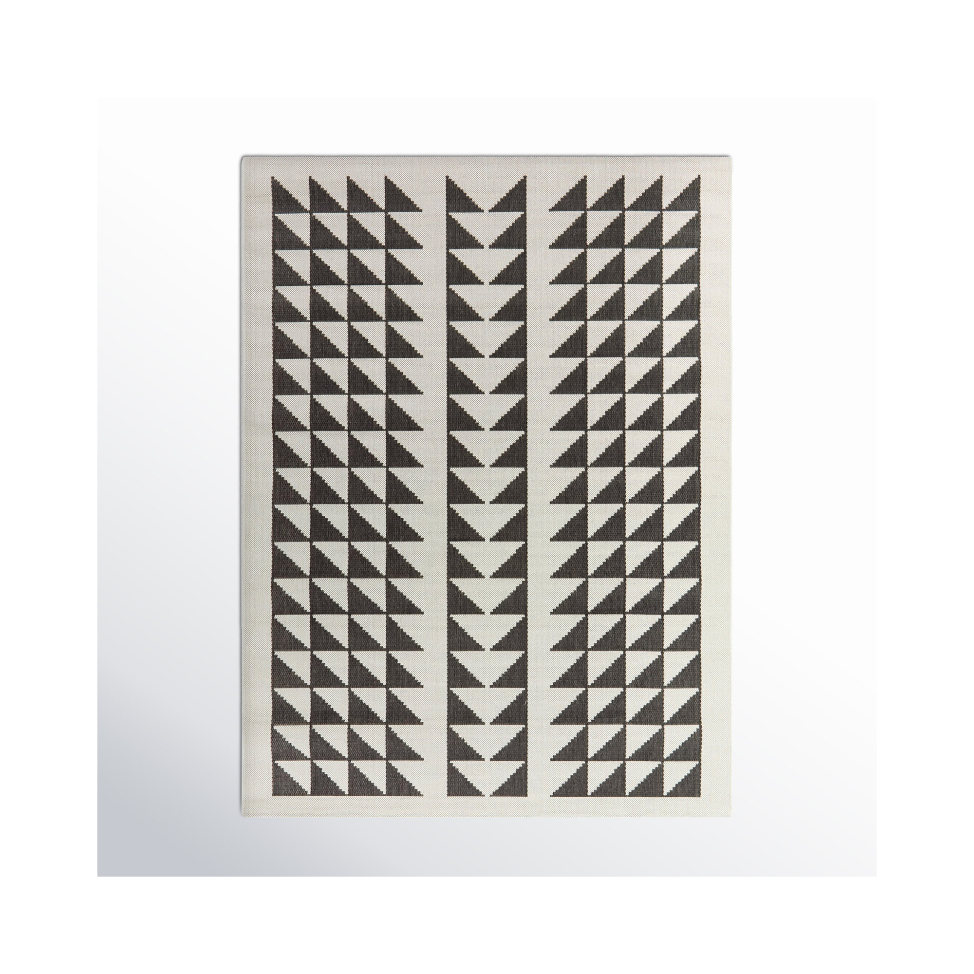 Maltby Charcoal Indoor/Outdoor Rug, Rectangle 7'10" x 10'