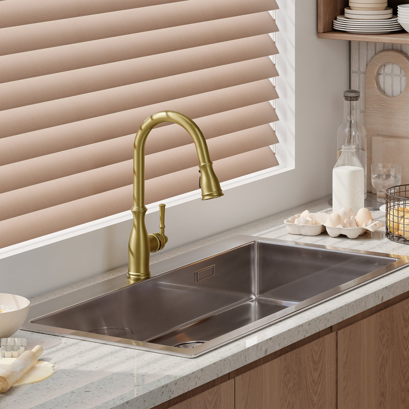 Clihome Kitchen Faucet, Gold