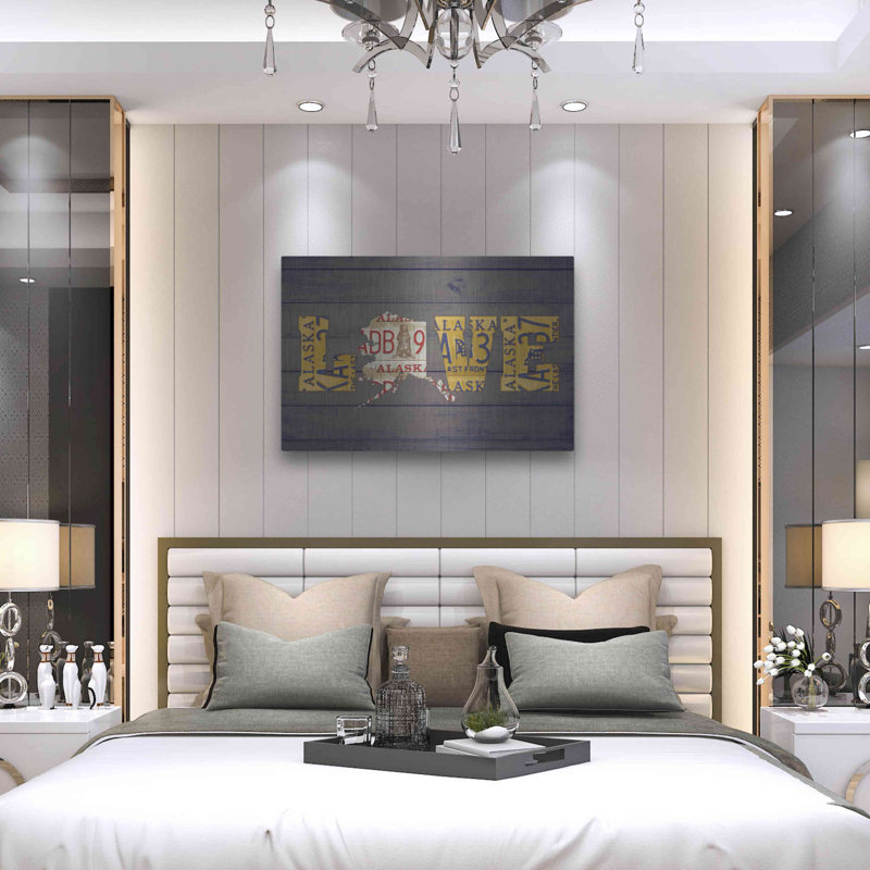 "AK State Love" par Design Turnpike, H 24 po x l 36 po
