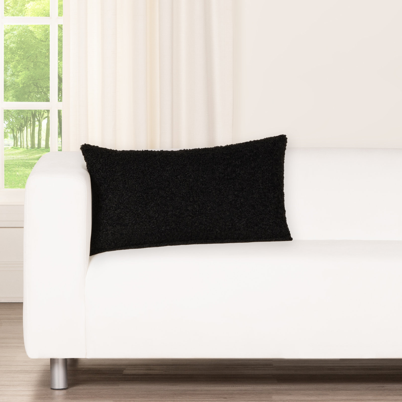 Tiffany Honey 20" x 20" Throw Pillow, Polyester, Black, 
Rectangle 14"H x 26"W