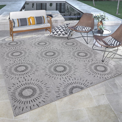 Savara Holdenville Silver Gray Ivory Cream Global Sunburst Indoor/ Outdoor Polypropylene Flatweave Area Rug