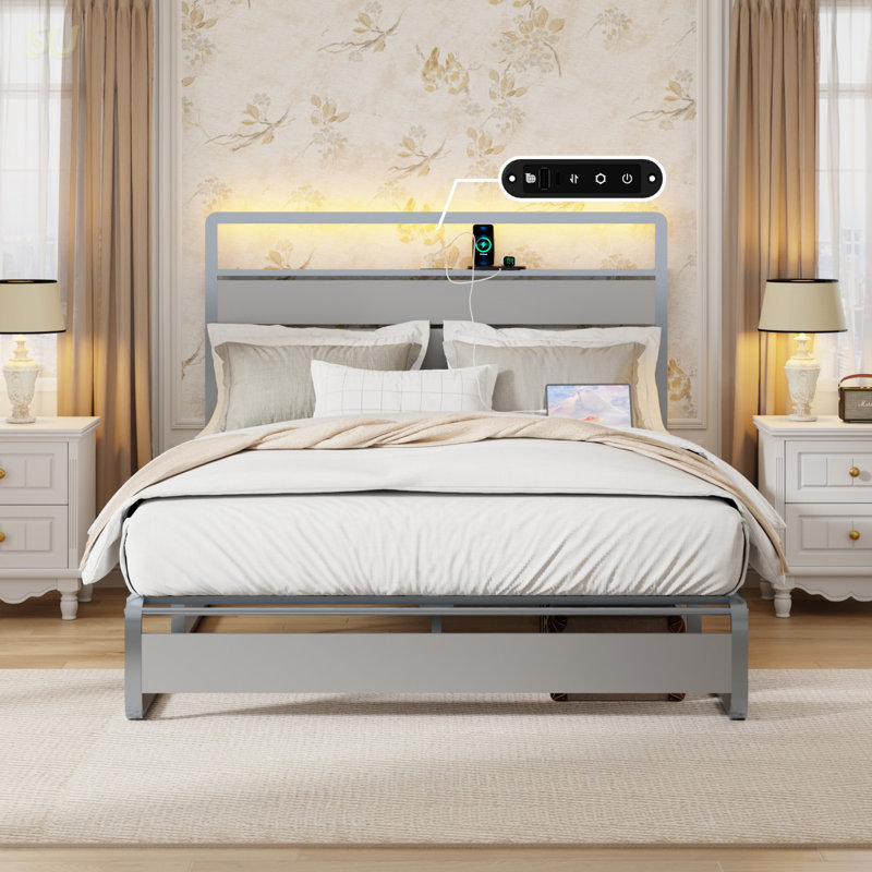 Grand cadre de lit avec tête de lit, cadre de lit plateforme en métal avec station de charge, cadre de lit plateforme robuste avec DEL, assemblage facile, argent, lit