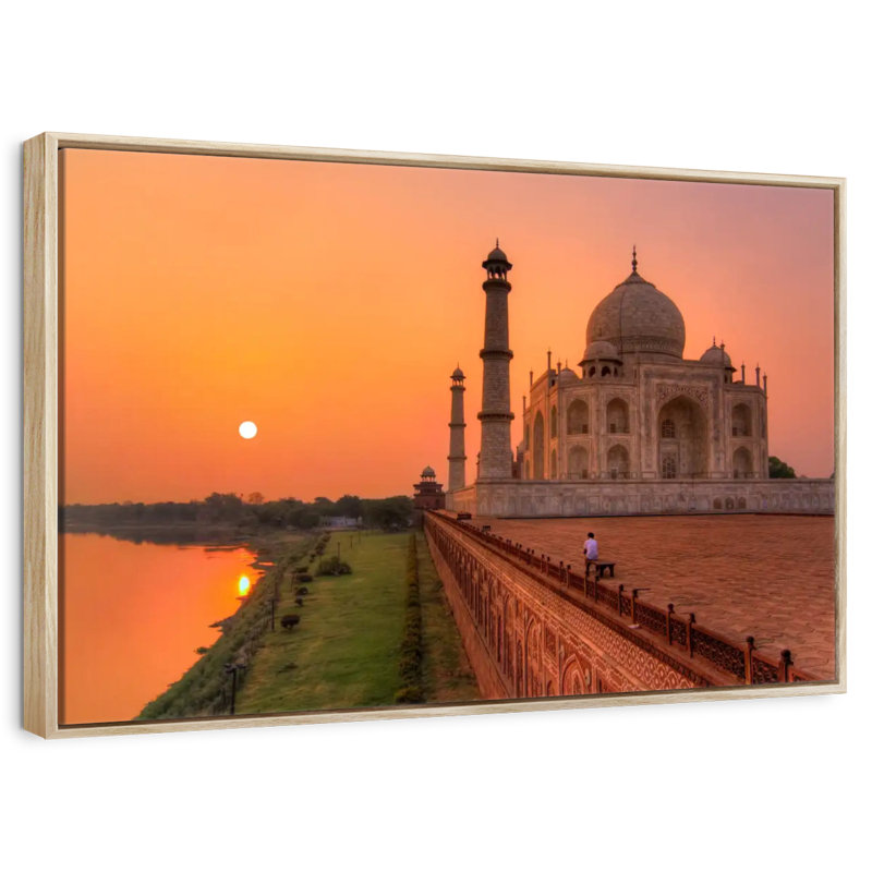 Taj Mahal Sunset Tour, Cadre flottant en bois naturel, 31 po x 21 po