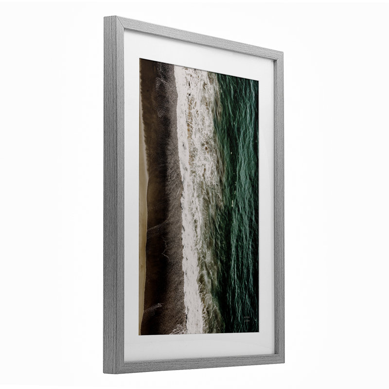 «Move Gely Vertical Coast», reproduction encadrée sous verre, conception de Nathan Larson, Cadre de ferme gris