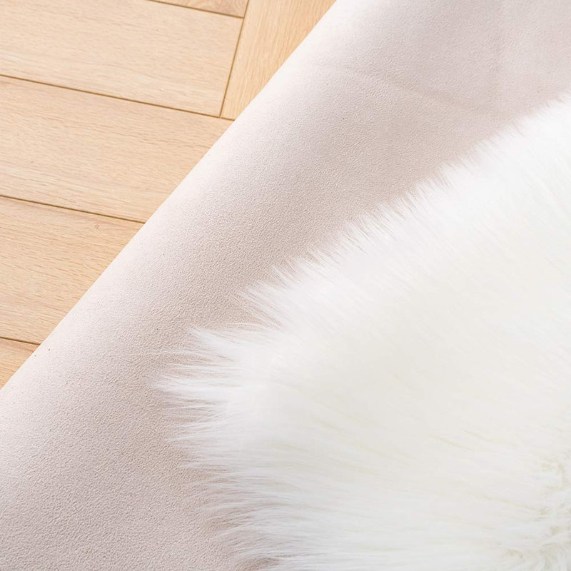 Sheepskin Indoor Rug, Runner 2' x 6'