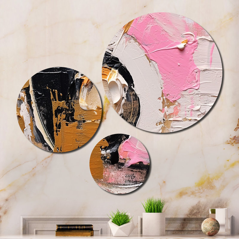 Abstract Wall Decor on Metal
