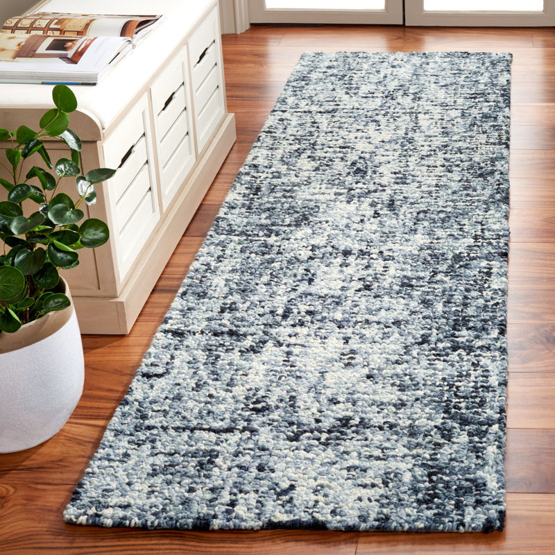 Gelissa Abstract Hand Tufted Wool/Cotton Abstract Rug in Ivory/Black, Runner 2'3" x 8'