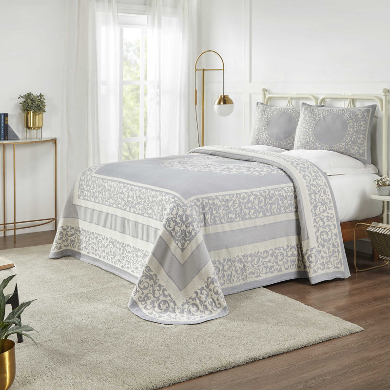 Fifer Lightweight Cotton Blend Oversized Jacquard Farmhouse Mandala Bedspread Set, Slate Blue, Twin