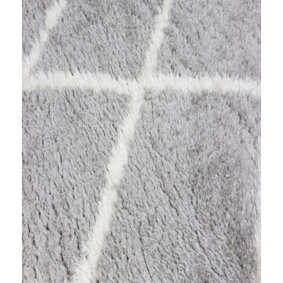 Marquavius Geometric Indoor Rug