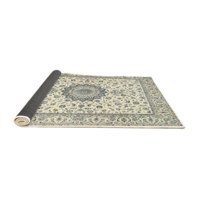 Zayyan Oriental Indoor Rug