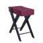 Table d'appoint contemporaine avec plateau bordeaux foncé, élégants pieds noirs en forme de « X », poids : 9,2 kg, hauteur : 60 cm, largeur : 32,5 cm