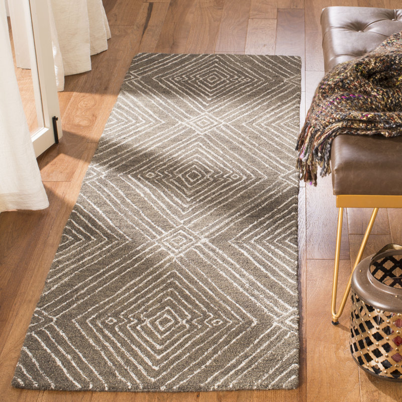 Chul Hand Tufted Wool/Cotton Geometric Rug in Dark Gray/Ivory, Runner 2'3" x 7'
