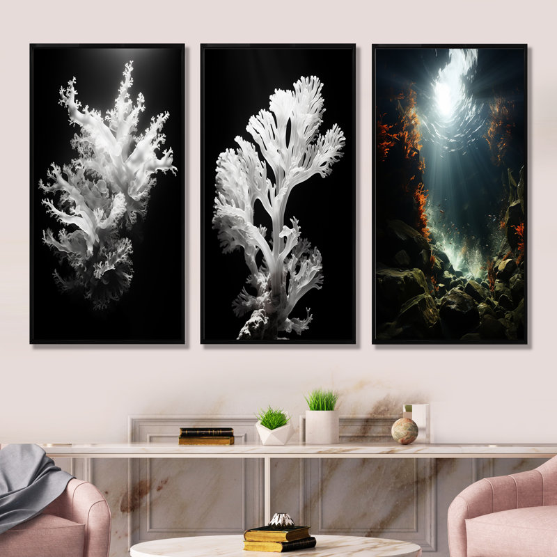 Aqua Serenade Under Water Corail, H 28 po x l 36 po, Cadre flottant noir