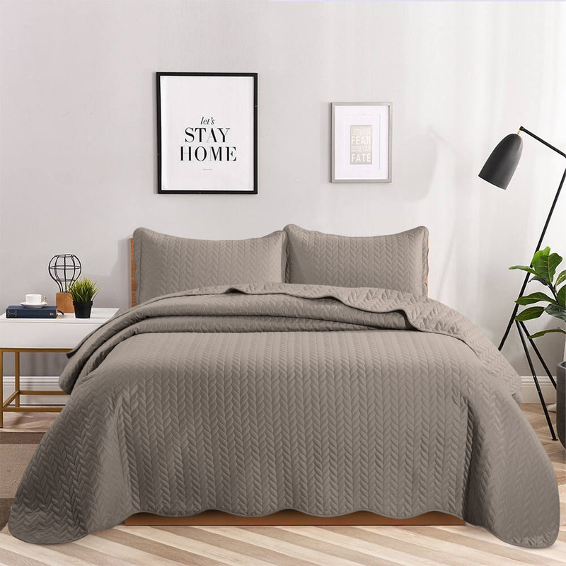 Ensemble de couvre-lit embossé en microfibre pour très grand lit - très grand, doux et résistant à la poussière, 3 pièces