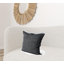 Housse de coussin décoratif à franges gris foncé