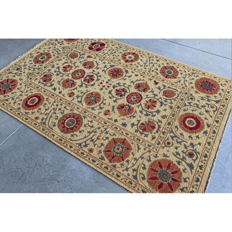 SUZANI 2 GOLD, Rectangle 6' x 9'