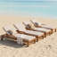 Ensemble de 2 chaises longues d'extérieur en bois d'acacia avec coussins résistants à l'eau et dossier réglable Mavela Sun