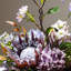 Ornements de fleurs simulées