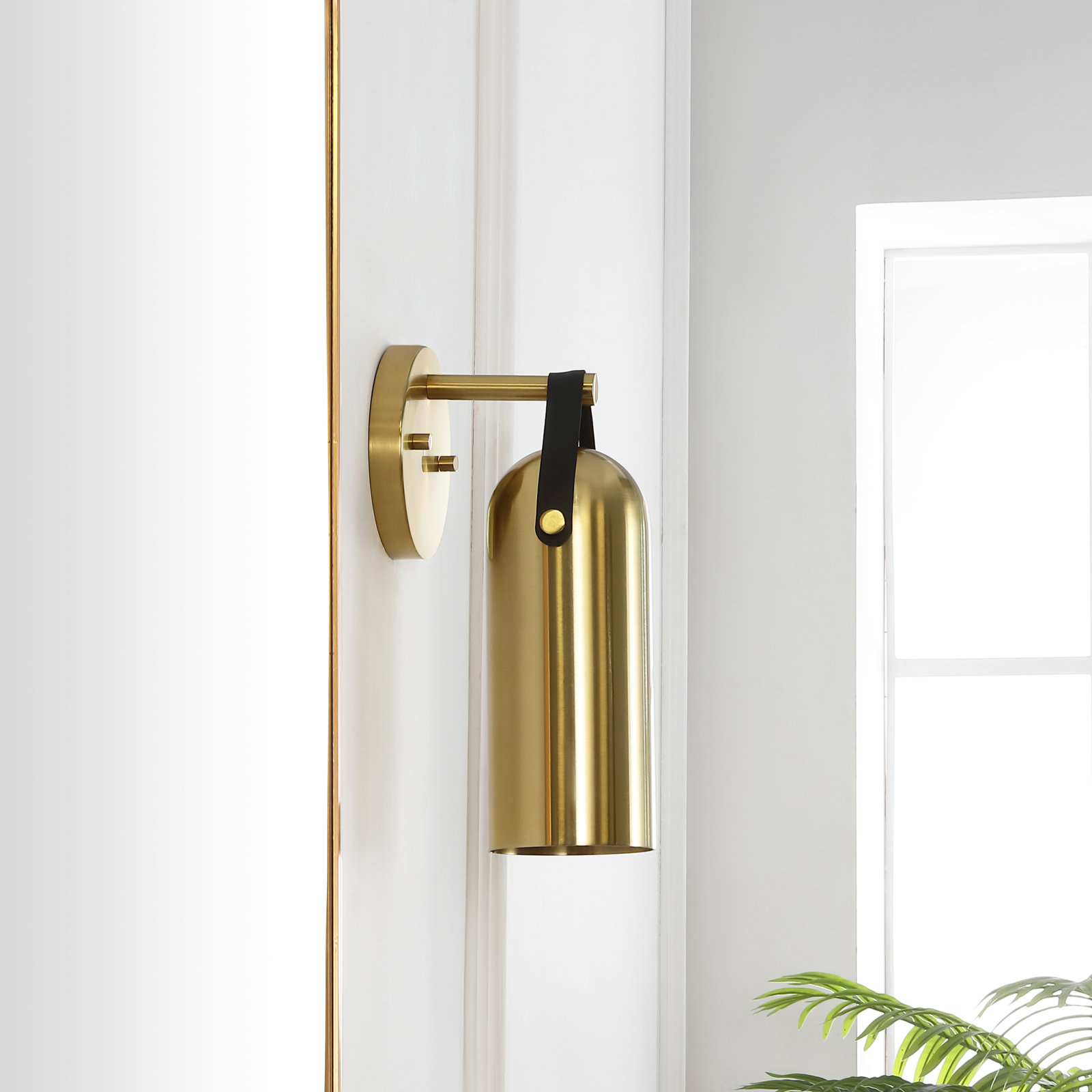 Caniah Single Light Dimmable Armed Sconce, Brass Gold