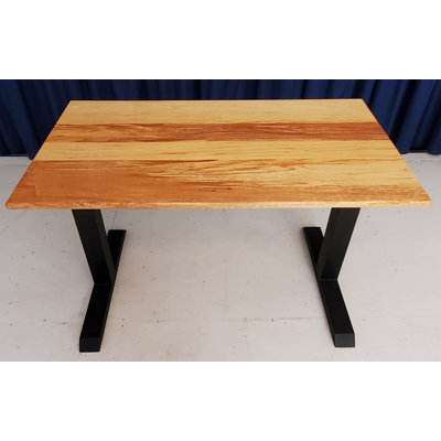 Table de salle à manger érable