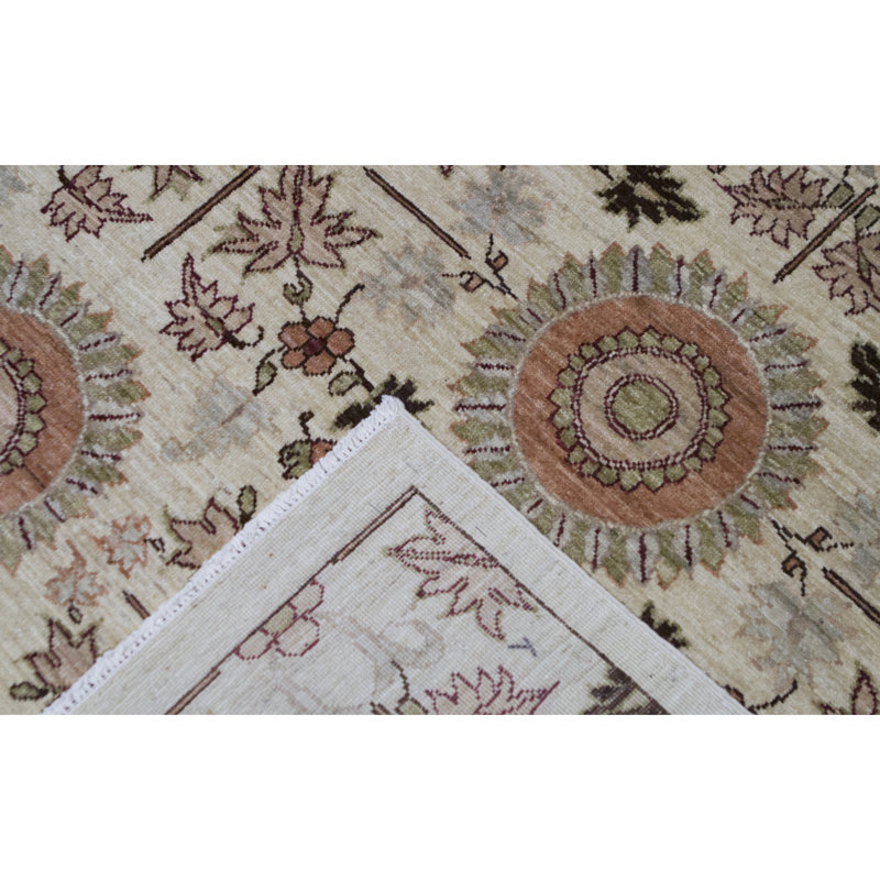 Ziegler Hand-Knotted High-Quality Ivory Area Rug