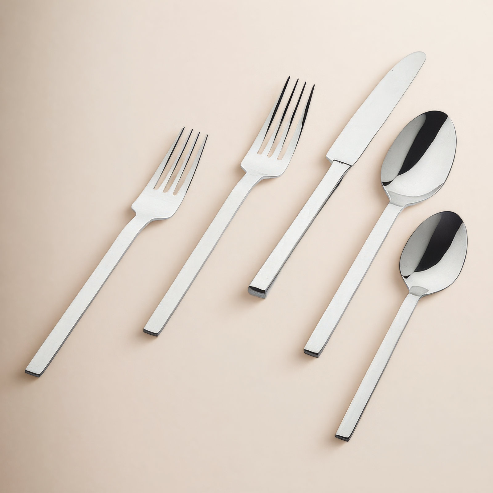 Atlas Flatware Set - Service for 4, Matte Silver
