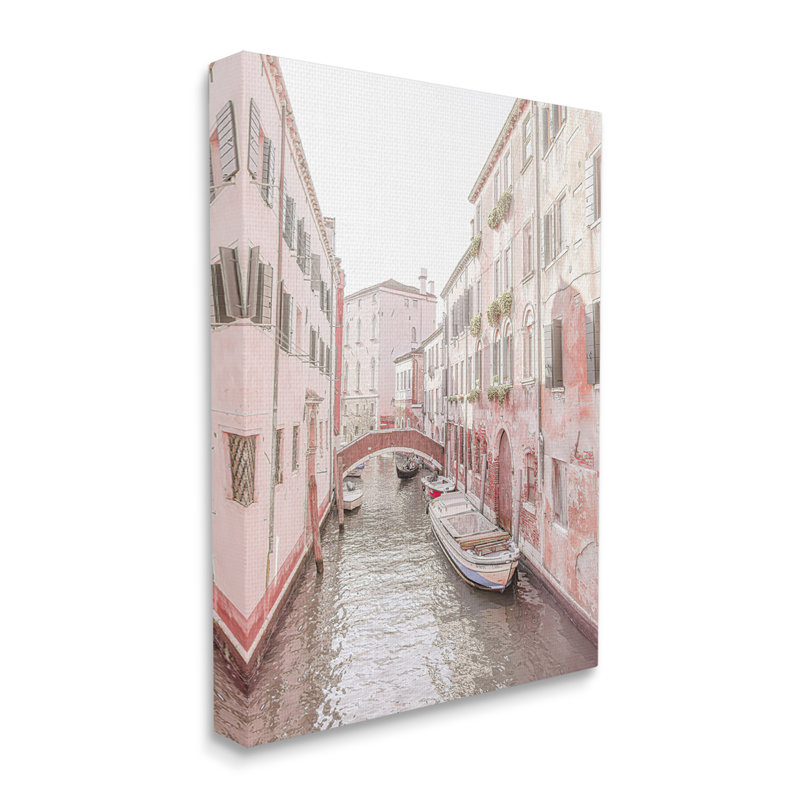 Aw-289-Toile, bateau sur le canal, pont d'eau sur toile par Erin Marie, photographie, H 48 po x l 36 po x P 1,5 po