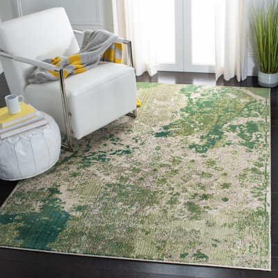 Madison Abstract Area Rug In Green / Ivory