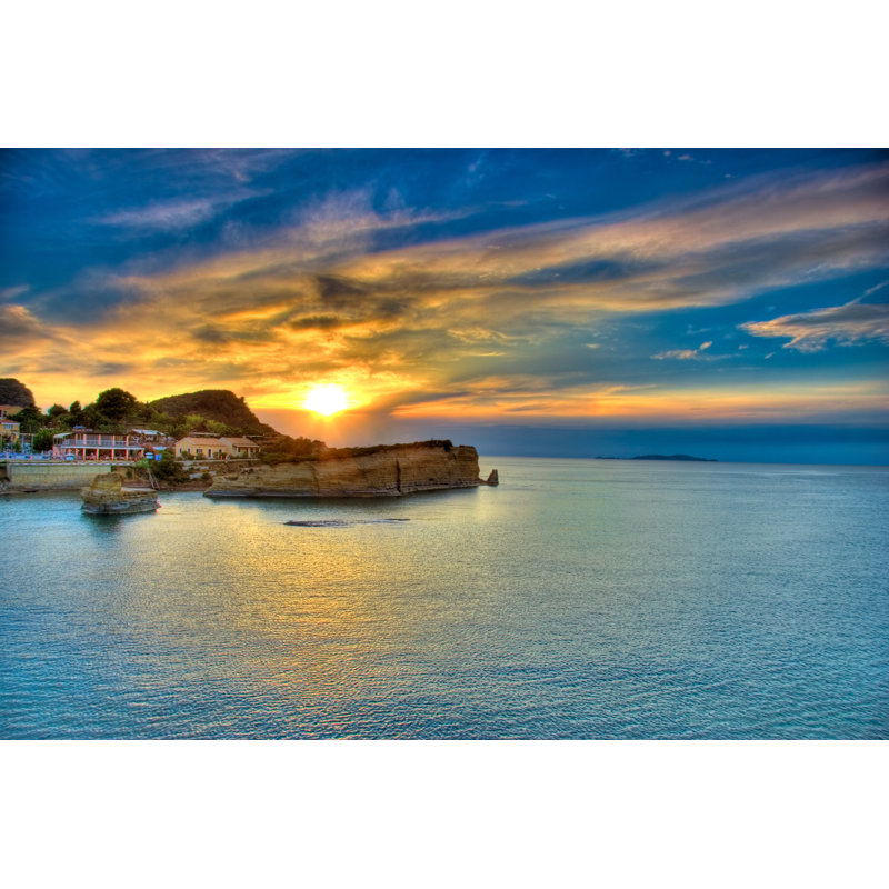Coucher de soleil surplombant l'île de Corfou - Photographie sur toile tendue, L 12 po x H 8 po