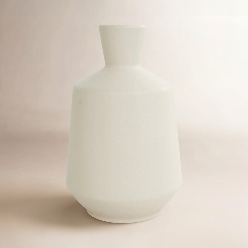 Ceramic Minimalistic Decorative Vase, White
