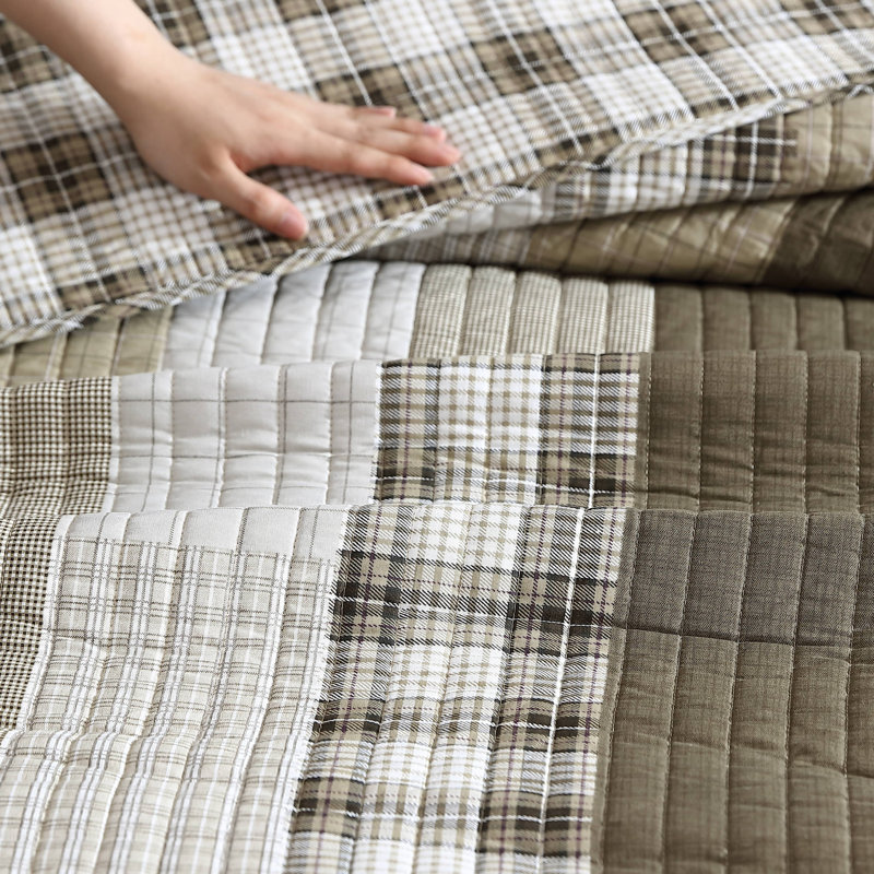 Fairview Full/Queen Reversible Cotton Quilt Set in Saddle Brown