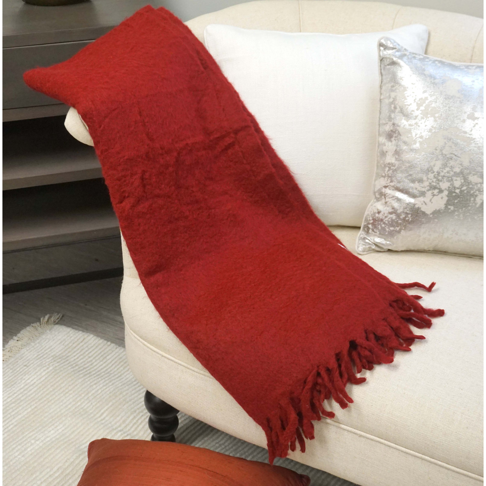 Hidalgo 100% Wool Hand Woven Throw Blanket, Red, 2.8