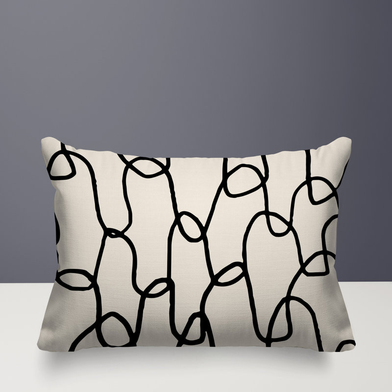 Oreiller rectangulaire réversible intérieur / extérieur Fina, H 14 po x l 20 po, Blanc cassé / noir