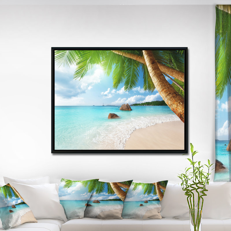 «Praslin Island Seychelles Beach», photographie, H 28 po x l 60 po x P 1,5 po, Toile avec cadre flottant