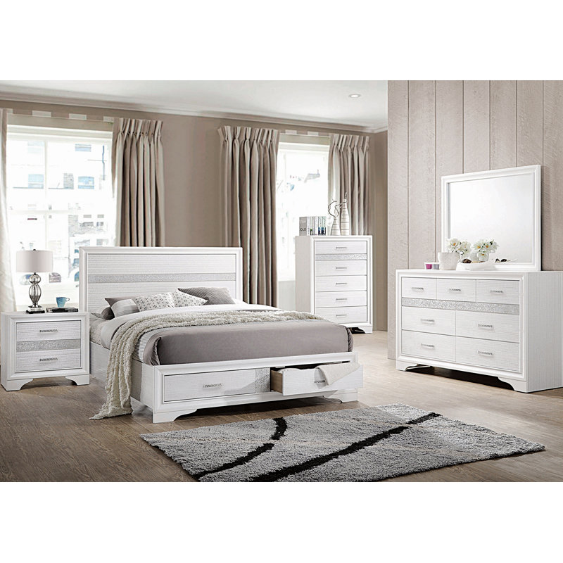 Elessa 4 Piece Bedroom Set, White, King