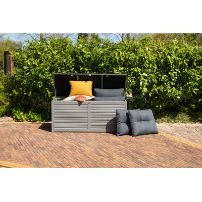Primo Medium Cushion Box