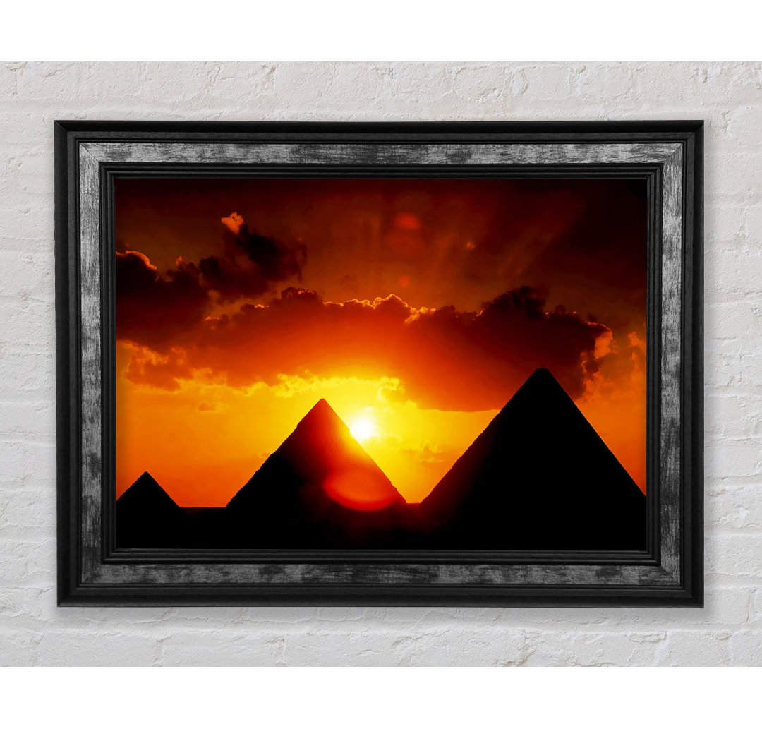 Ägyptische Pyramide bei Sonnenuntergang - Druck