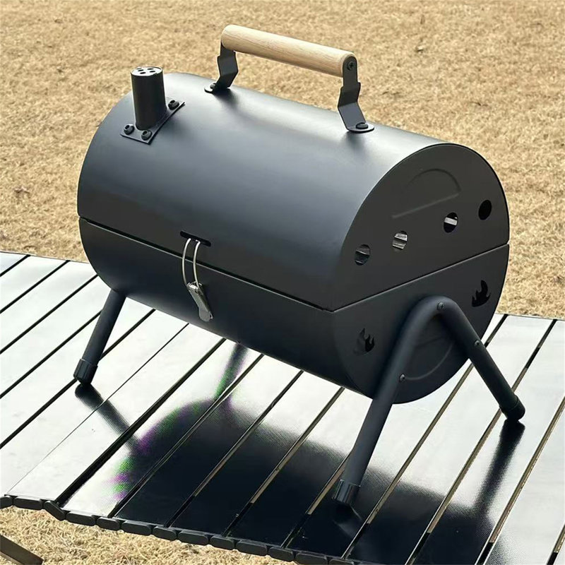 Barbecue au charbon portatif avec