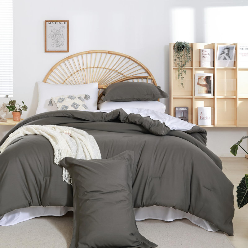 Fluffy Comforter Set 7 Pieces-Bedding Set for All Seasons Soft Comforter With Fitted Sheet, Flat Sheet, Pillow Shams, Pillowcases