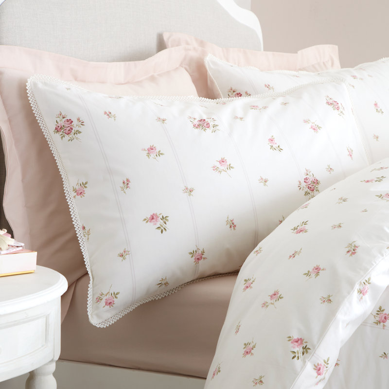 Vintage Rosebud Lace 200 Thread Count Cotton Reversible Duvet Cover Set, King