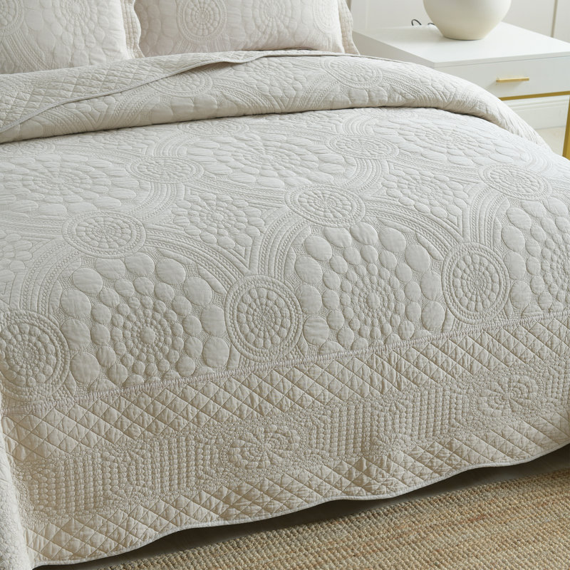 Khaki Cotton Oversized Queen Quilt Bedspread Set
